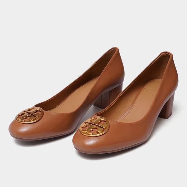 Tory burch chelsea hot sale medallion 50mm pump